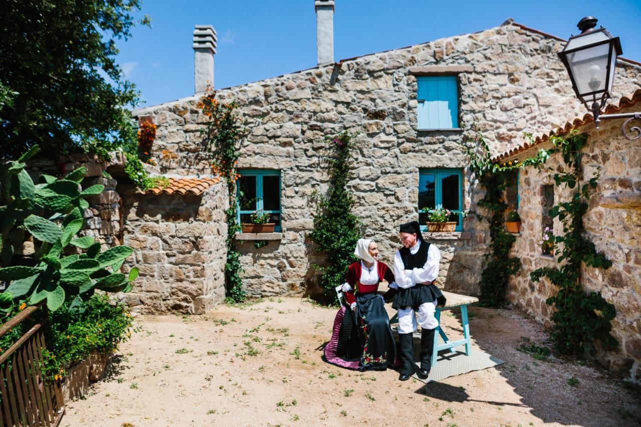 Borgo Lu Puleu Hotel Perfugas Exterior foto